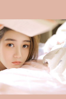 明星专题：李佳